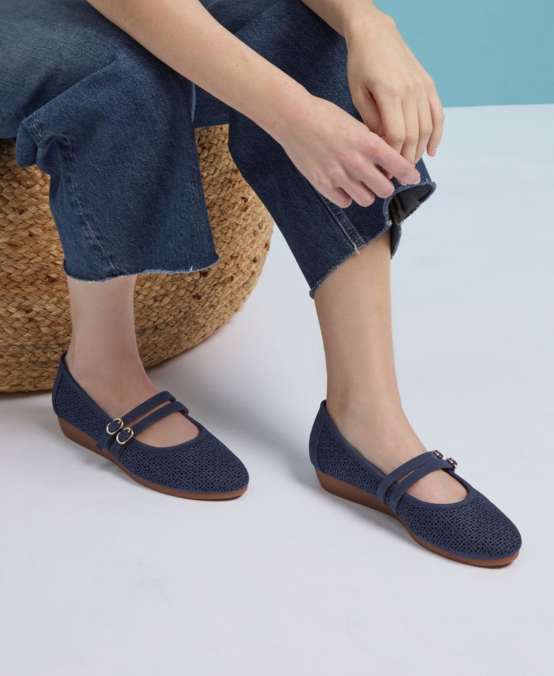 Women's Rivian Mary-Jane Flats