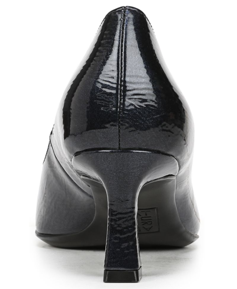 Women's Tylan Point Toe Pumps