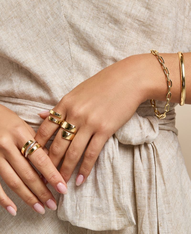 Lightweight Paperclip Link Chain Bracelet in 10k Gold
