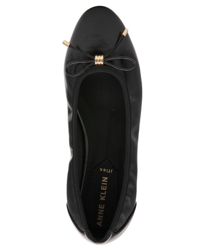 Women's Divine Slip-On Dress Pumps