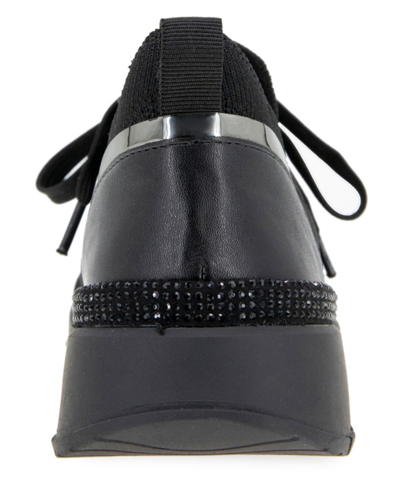 Women's Kuest Sneakers