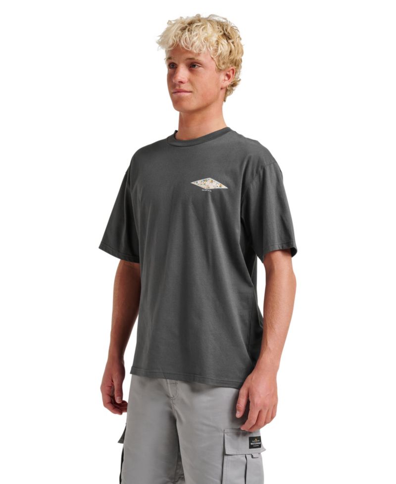 Quiksilver Men's Comfort Fit T-Shirt