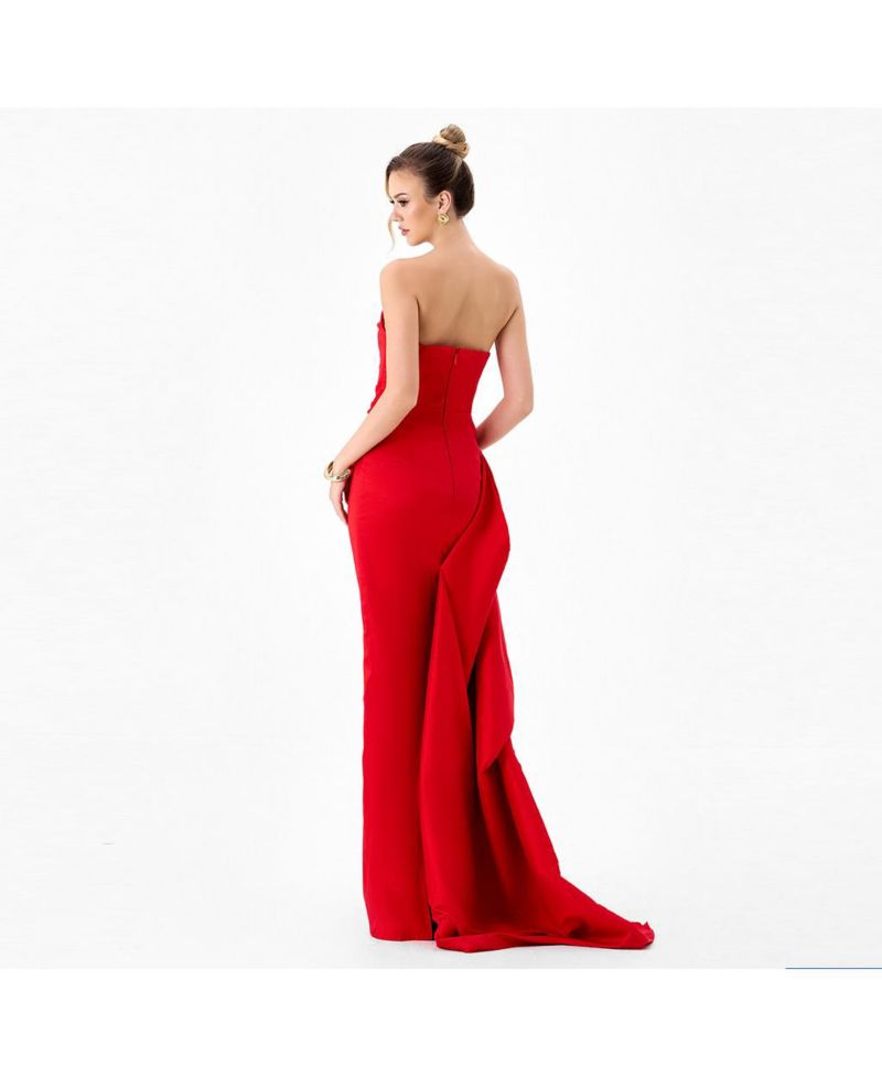 Women's Kerry Strapless Pleated Sash Gown