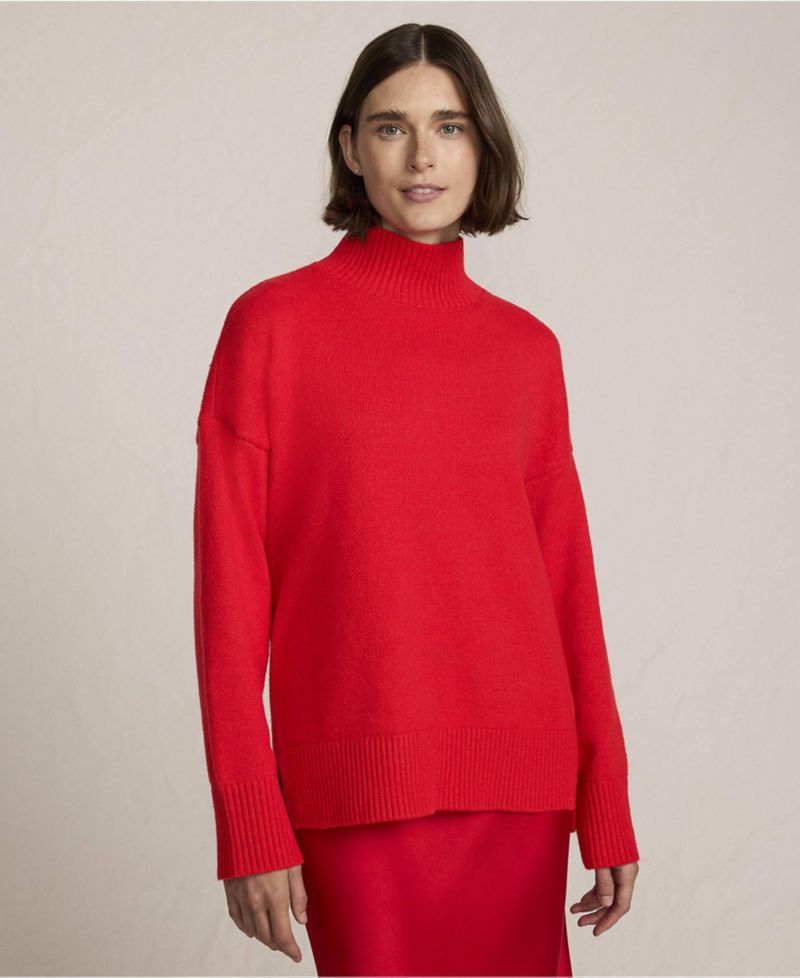 Women's Cozy Lofty Split Hem Turtleneck Sweater