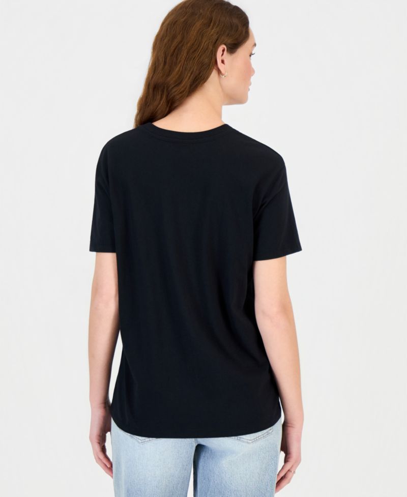 Juniors' London Rose Graphic Print T-Shirt