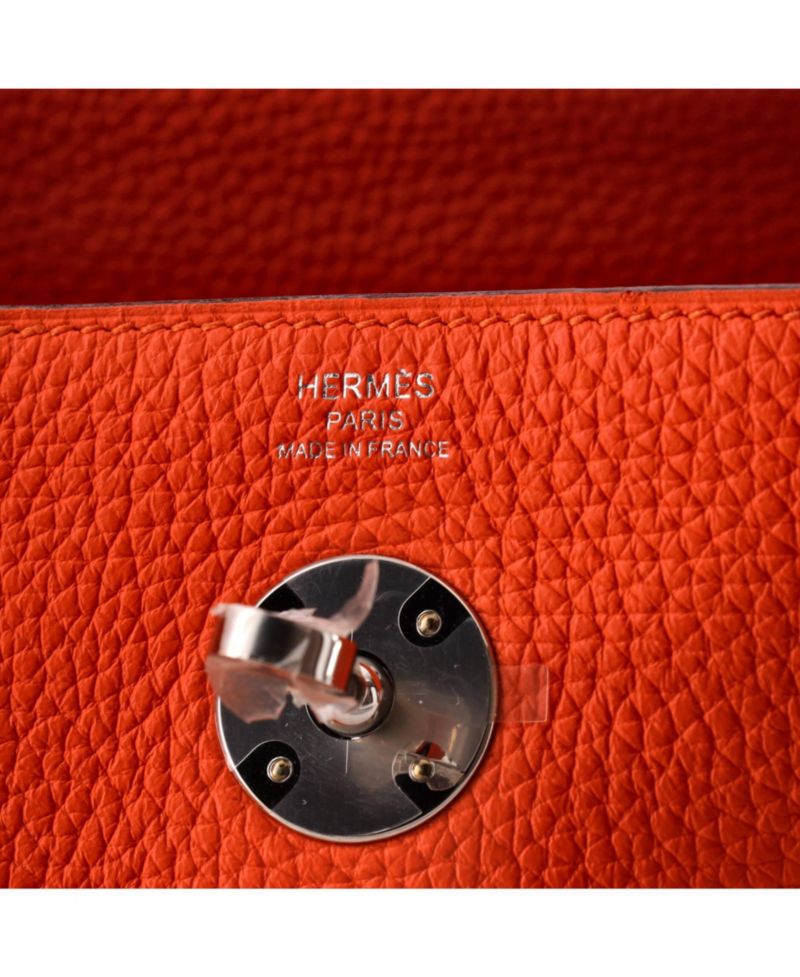 Pre-Owned Hermes 26 Lindy Bag Clemence