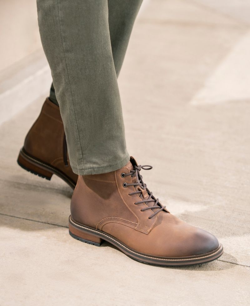Men's Forge Plain Toe Chukka Boots