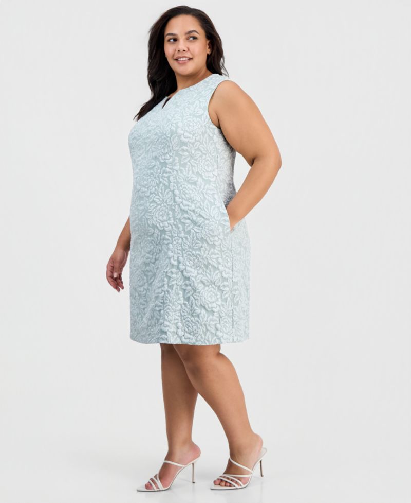 Petite Notch-Neck Sleeveless Sheath Dress