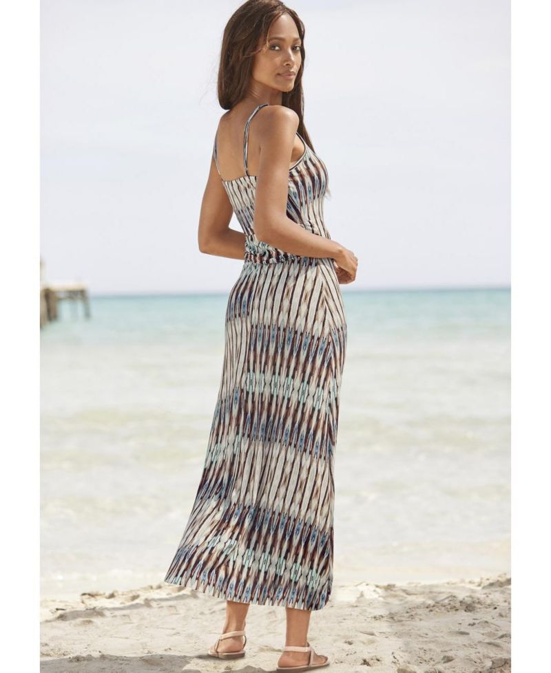 Women's Printed Side-Slit Scoop Neck Maxi Dress