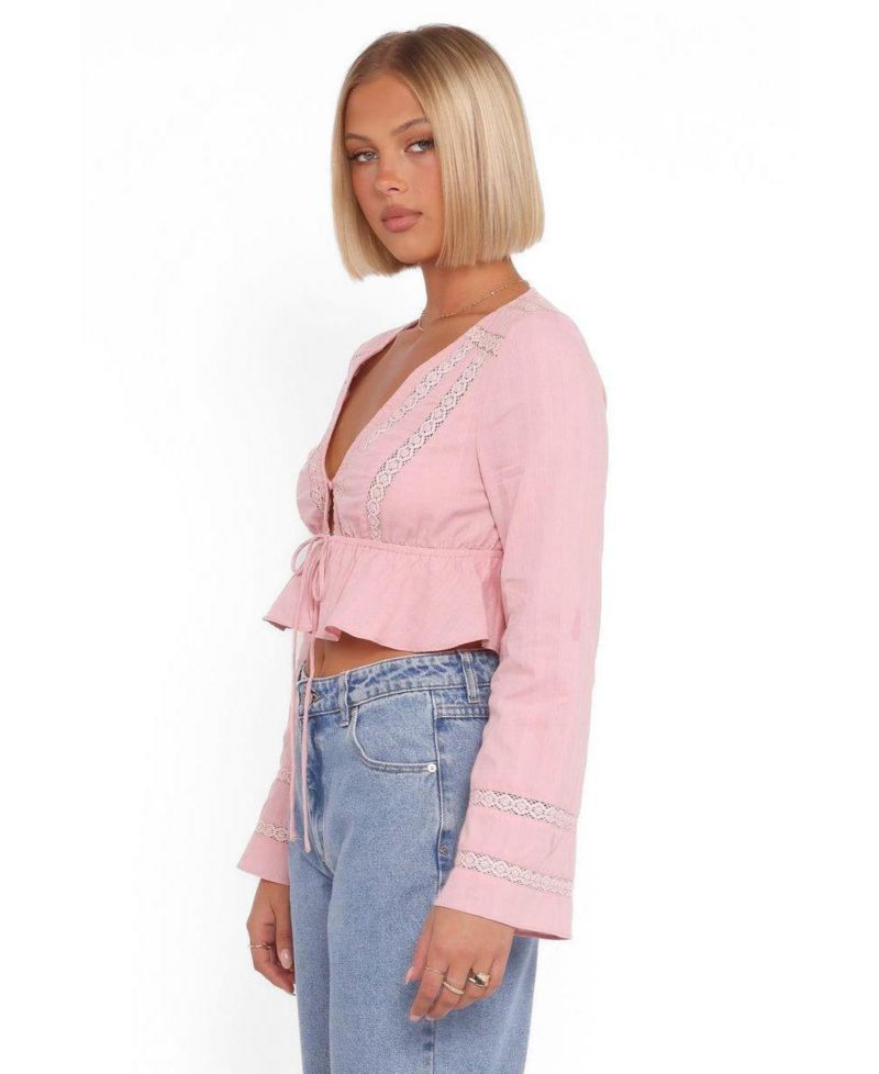 Women's Reed Front-Tie Lace-Trim Peplum Top