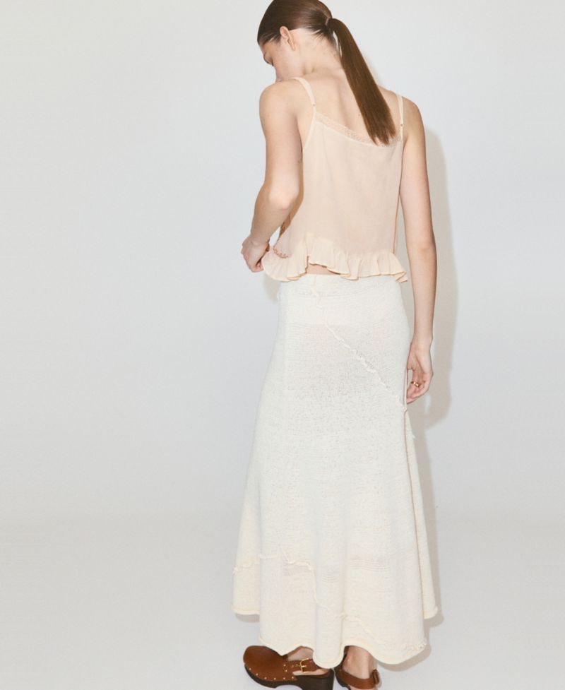 Women's Embroidered Details Crinkled Top
