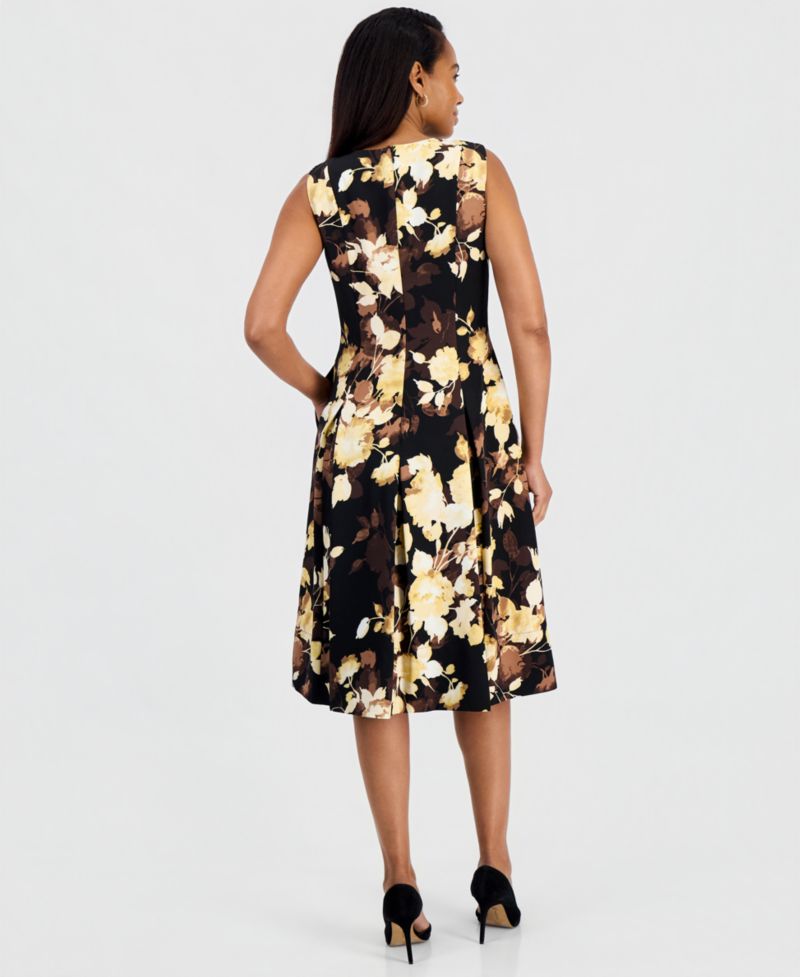 Women's Princess-Seam Box-Pleat Sleeveless Dress