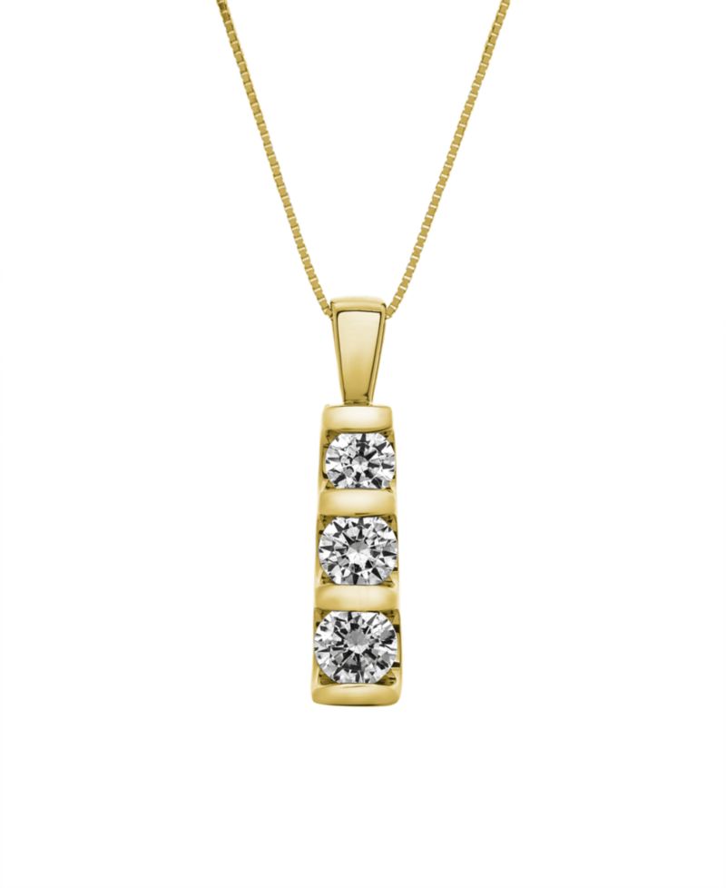 Three-Stone Diamond Pendant Necklace in 14k White Gold (1/2 ct. t.w.)