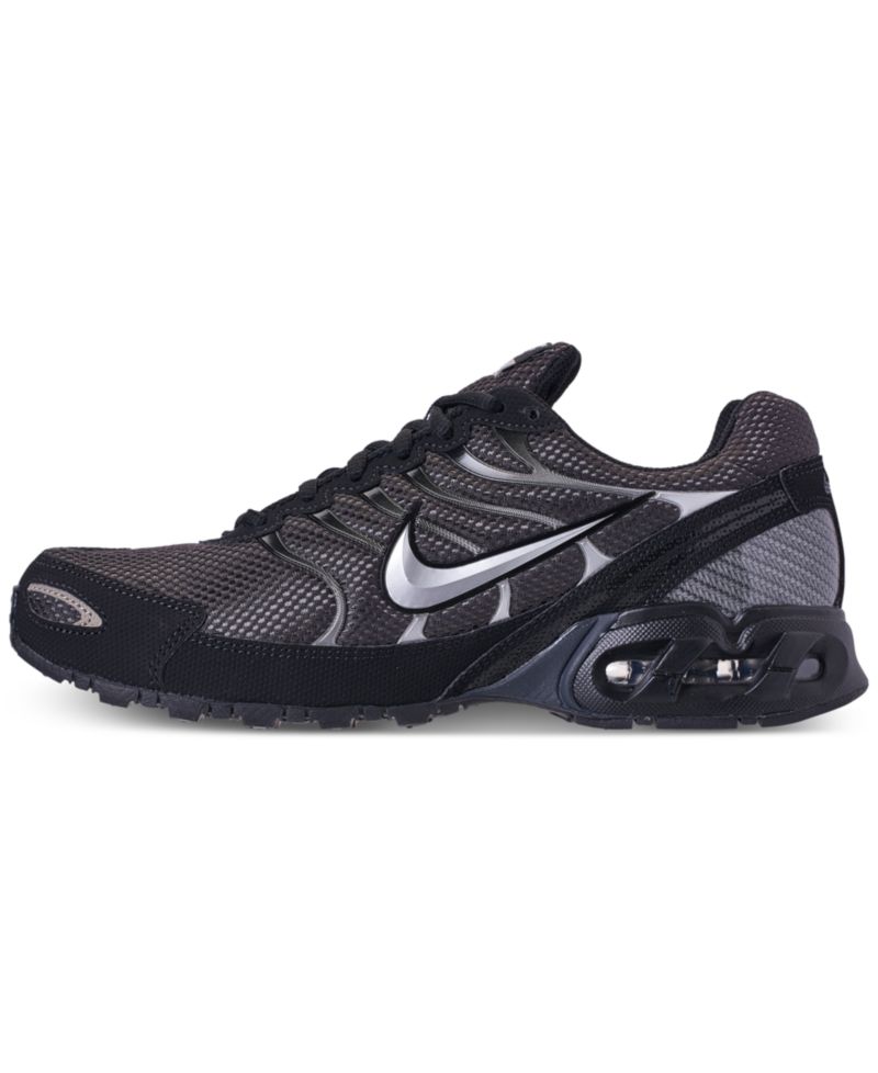 Мужские кроссовки для бега Air Max Torch 4 от Finish Line