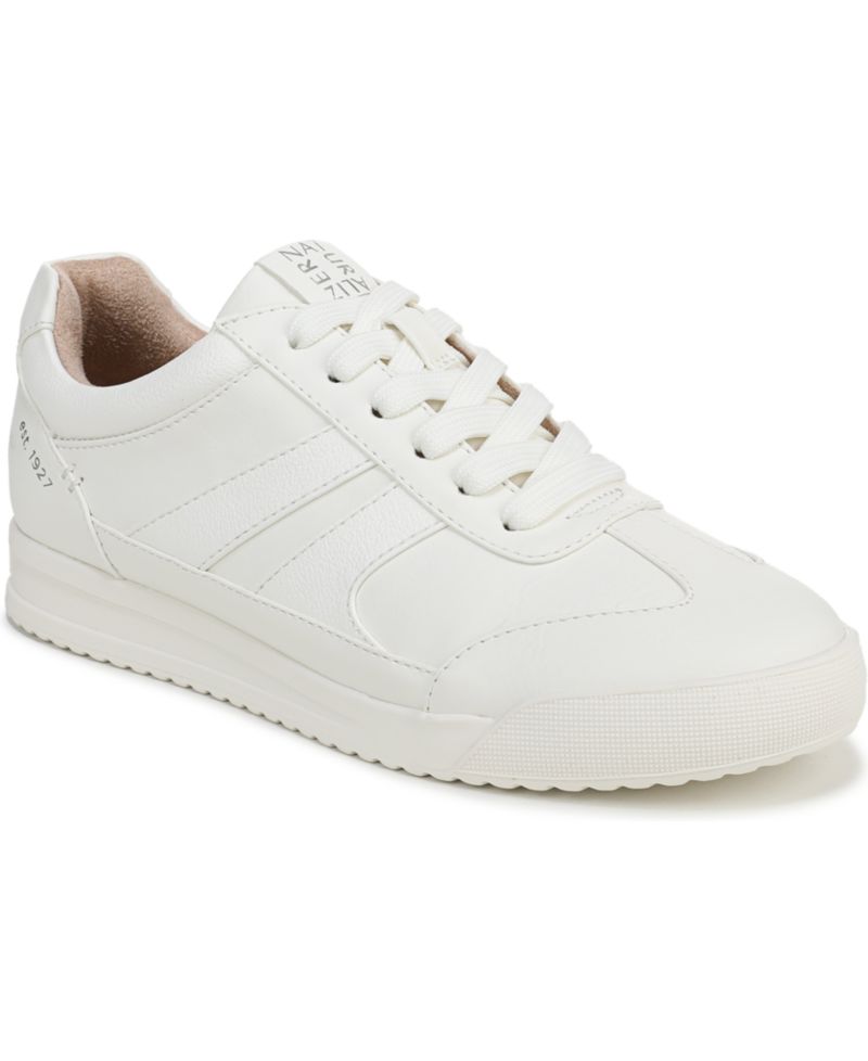 Women's Garnet Lace-Up Shoes