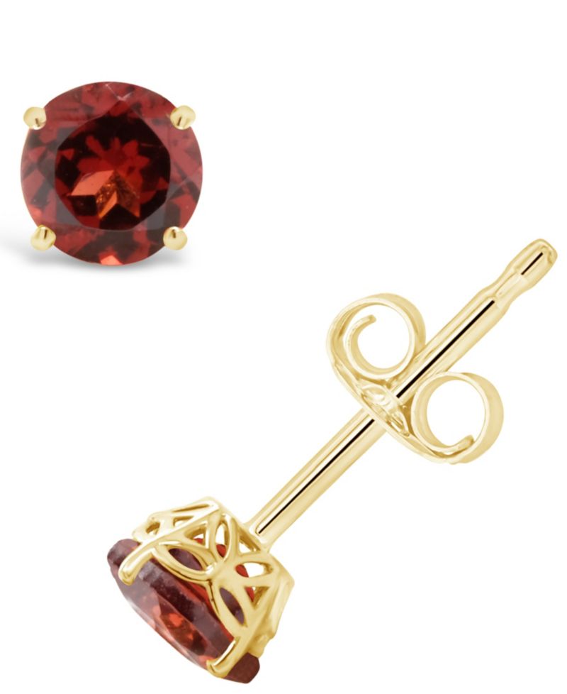 Garnet (1-1/5 ct. t.w.) Stud Earrings in 14K Yellow Gold