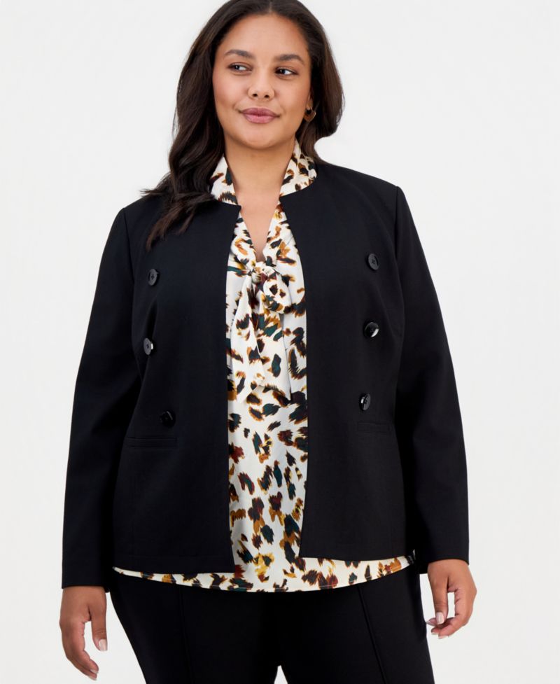 Plus Size Double-Breasted Collarless Blazer