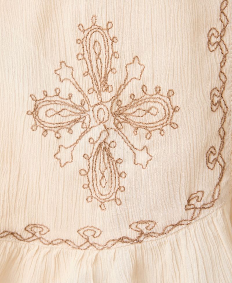 Women's Embroidered Details Crinkled Top