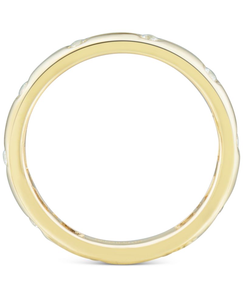 Diamond Band (1/6 ct. t.w.) in 14k Gold