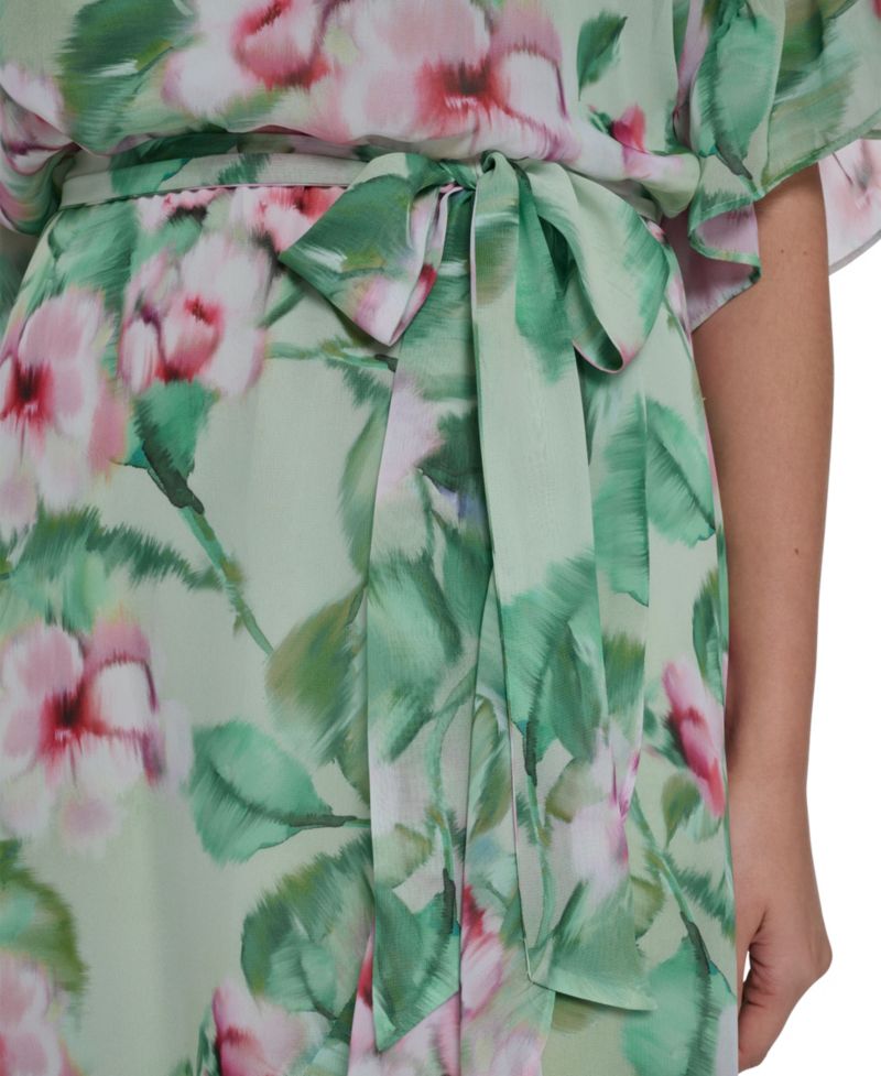 Petite Jewel Neck Ruffle-Sleeve Dress