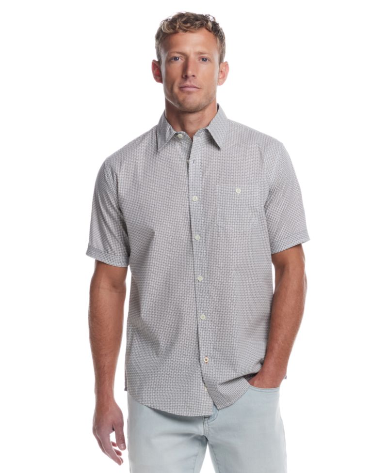 Men's Classic-Fit Short-Sleeve Button-Down Shirt