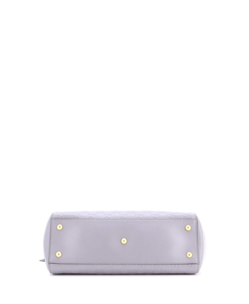 Women's Medium Soft Signature Leather Shoulder Bag
