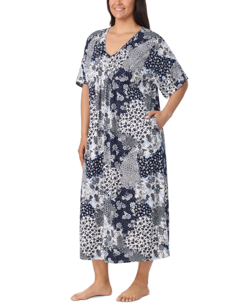 Plus Size V-Neck Short-Sleeve Side-Seam Pockets Nightgown