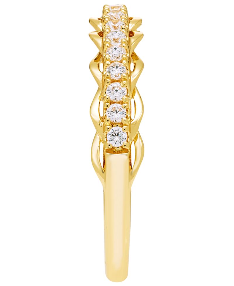 Diamond Band Ring (1/4 ct. t.w.) in 10k Yellow Gold