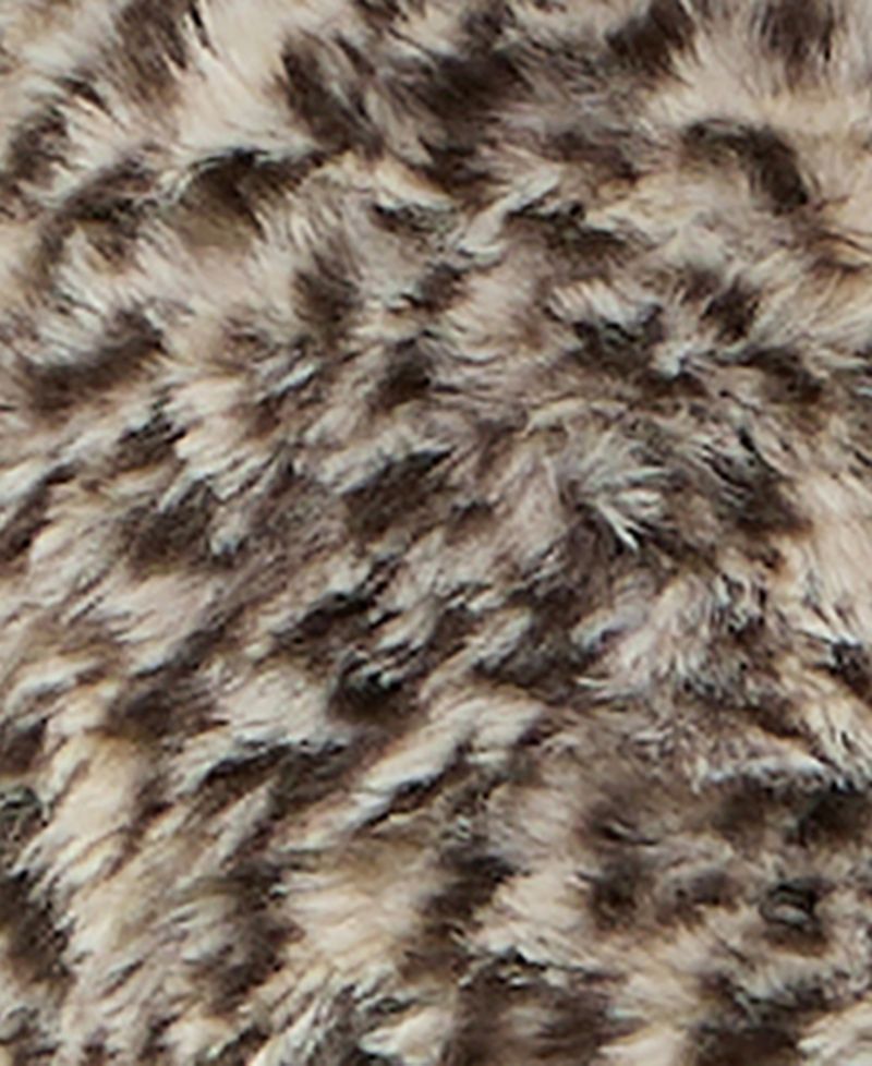 Juniors' Faux-Fur Notch-Collar Long-Sleeve Shrug