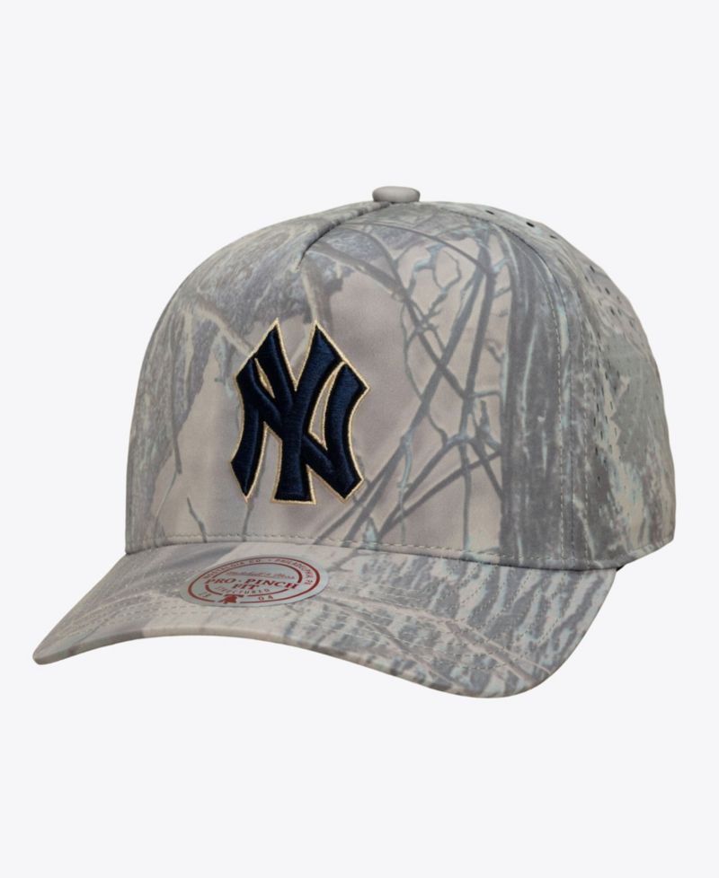 Men's Camo New York Yankees Perfect Pro Pinch Adjustable Hat