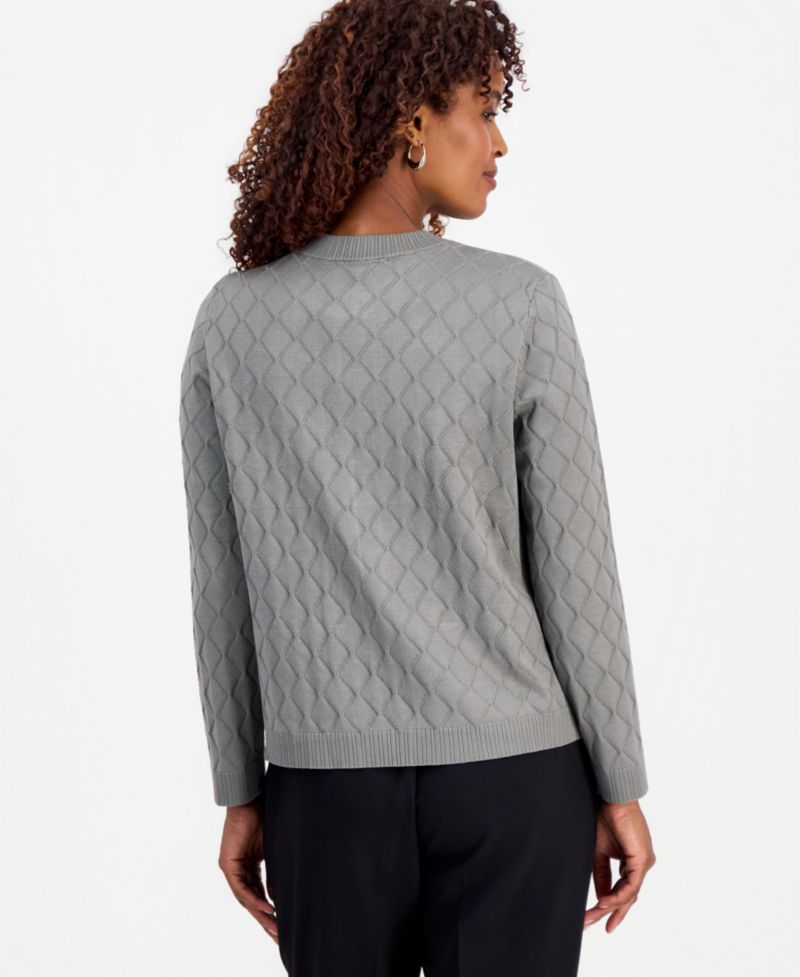 Plus Size Kiss-Front Diamond Stitch Cardigan