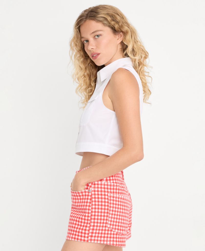 Women's Sleeveless Button-Up Top