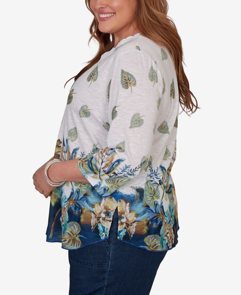 Plus Size Placed Texture Floral Knit Top