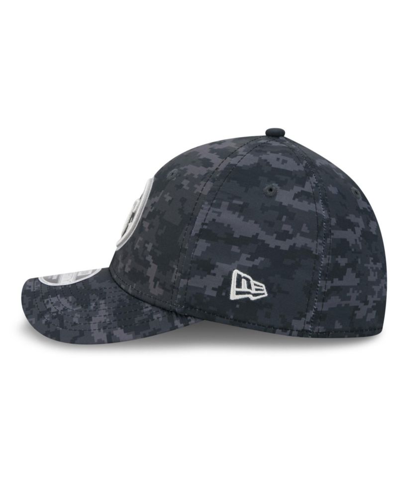 Men's Black Tennessee Titans 2026 Salute to Service 39THIRTY Flex Hat