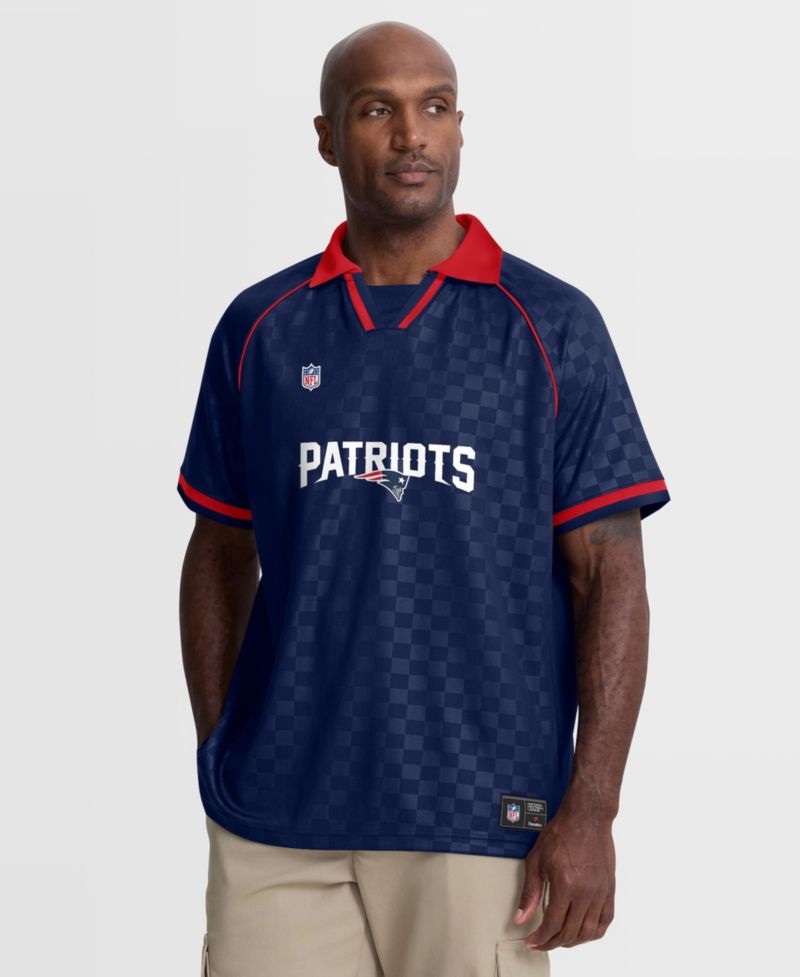 Men's Navy/Red New England Patriots Homerun Raglan V-Neck Polo Shirt