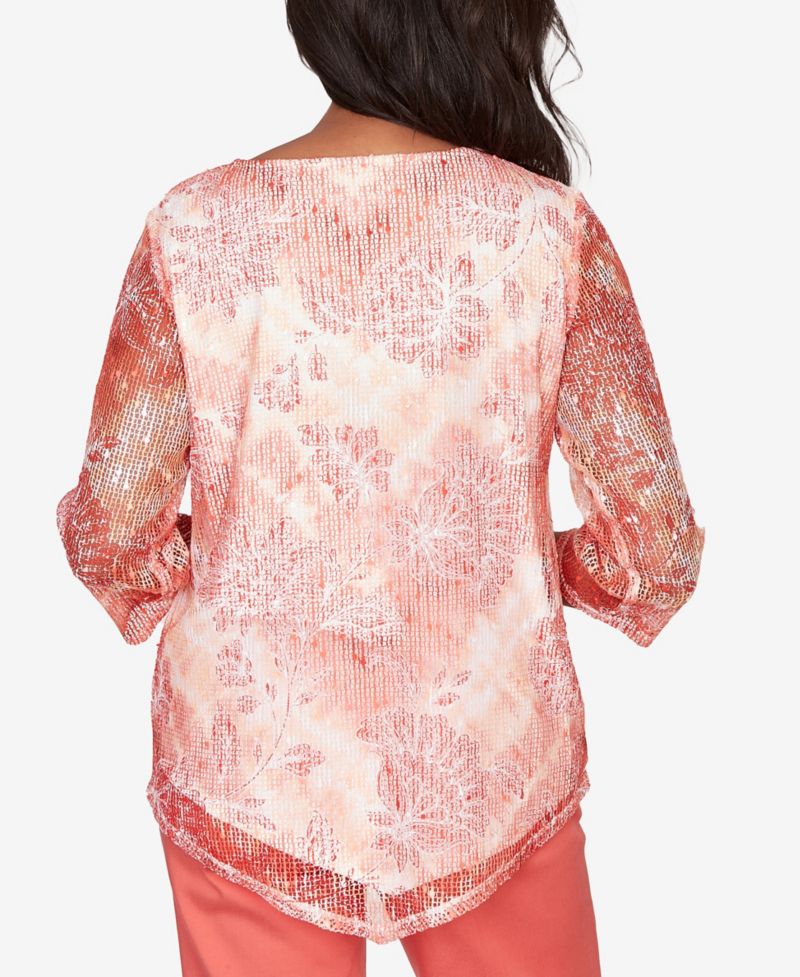 Women's Resort Living Batik Tie Dye Chevron Top