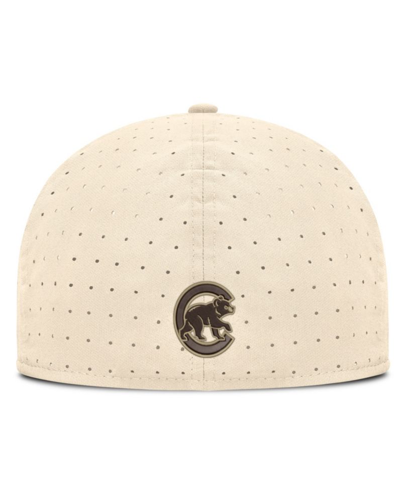 Men's Natural Chicago Cubs True Dri-FIT AeroBill Fitted Hat