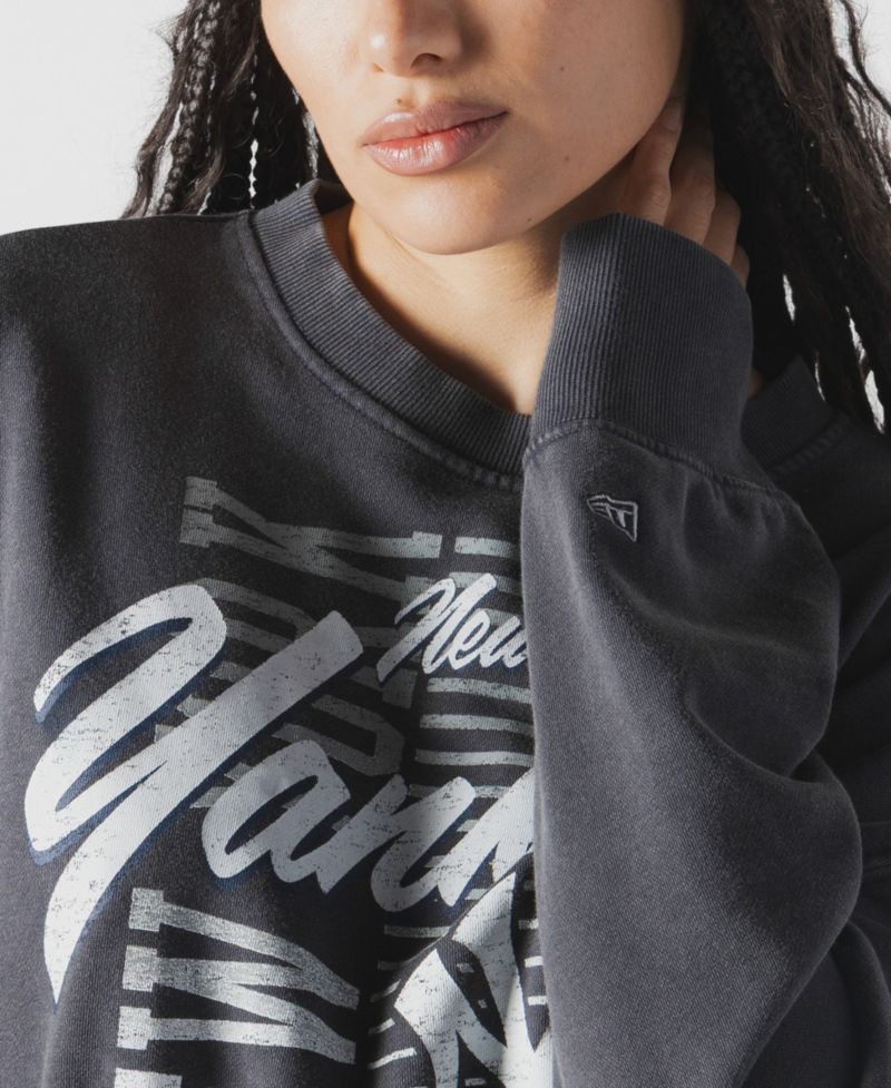 Women's Navy New York Yankees Boxy Mineral Wash Dolmen Sleeve Cropped Sweatshirt
