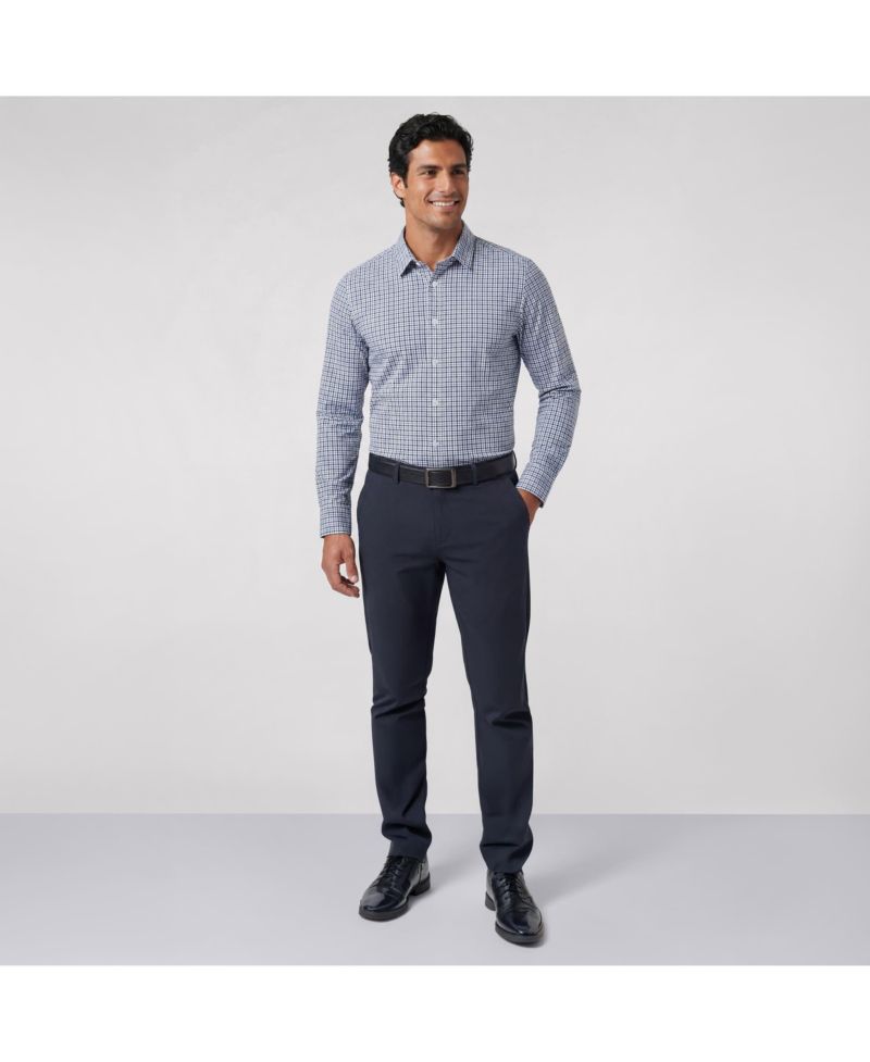 Men's Everywear Classic-Fit Button-Down Collar Dress Shirt