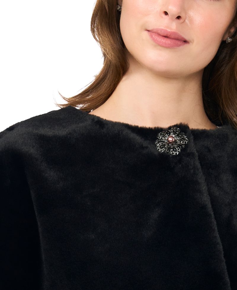 Women's Cropped Faux Fur Cape