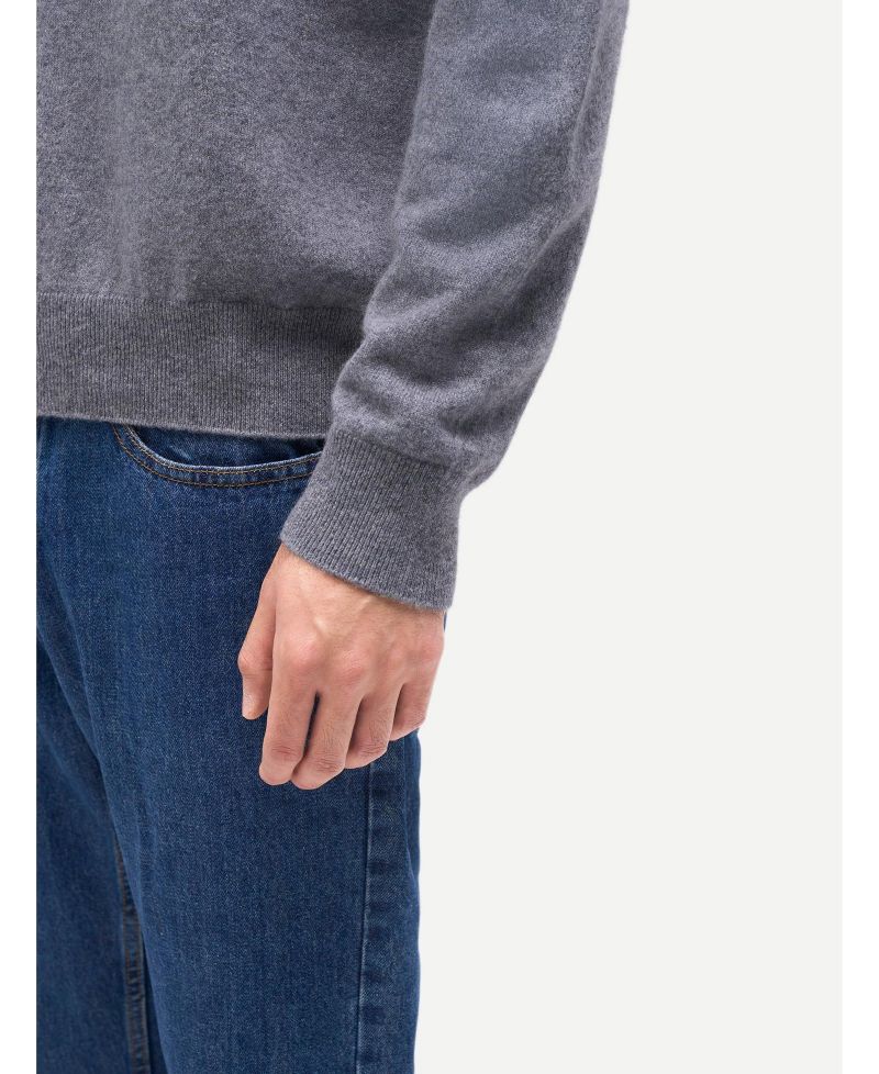 Men's Timeless Mock Neck Cashmere Sweater