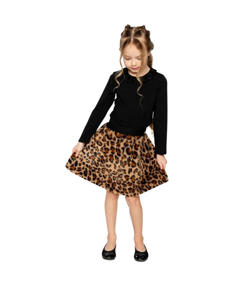 Little and Big Girl 6 -14 Organic Cotton T-Shirt with Peter Pan Collar