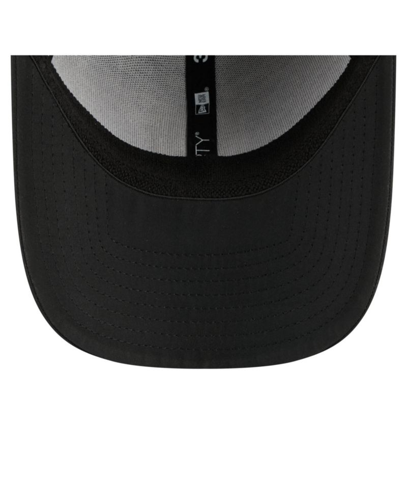 Men's Black Vegas Golden Knights Logo 39THIRTY Flex Hat