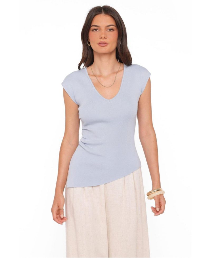 Women's Tori V-Neck Short-Sleeve Asymmetrical-Hem Top