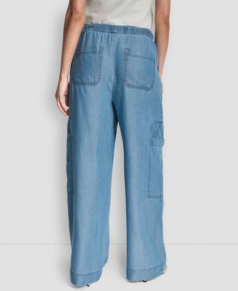 Women's Patch Pocket Detail Pull-On Pants