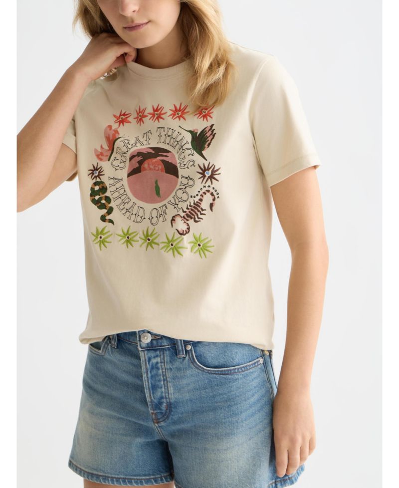Women's 's Tops and Tees for Embroidered Artwork Regular-Fit T-Shirt