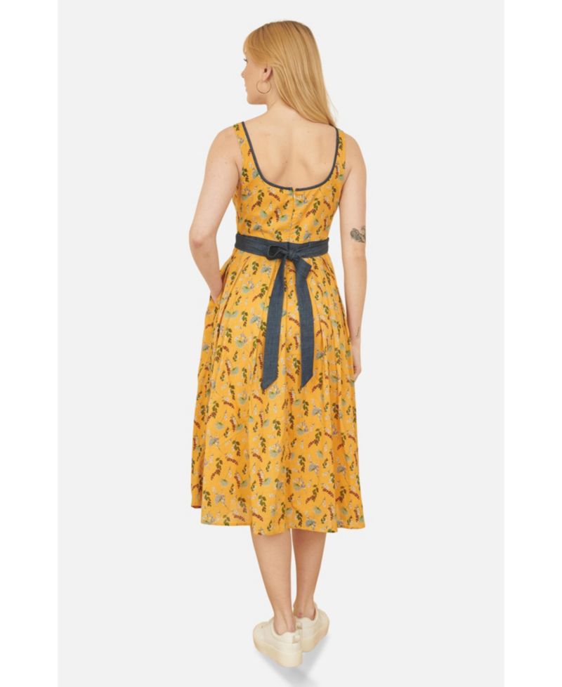 Women's Cinched Waist Skater Dress
