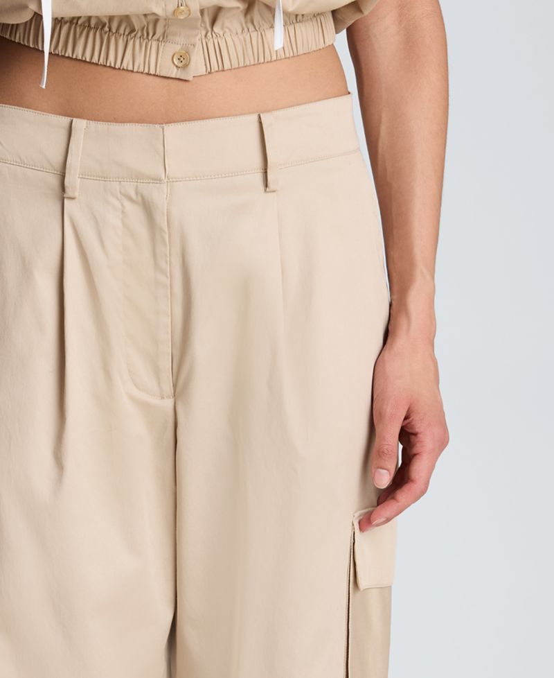 Women's High Rise Front Pleat Cargo Jogger Pants