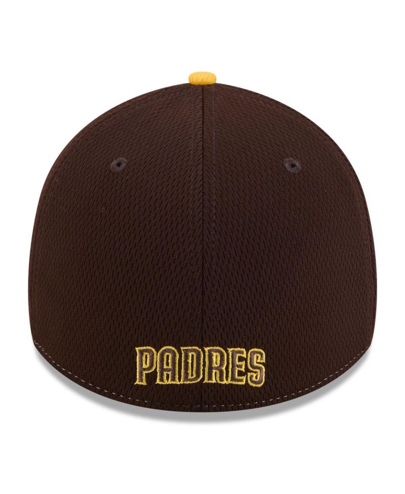 Men's Brown/Gold San Diego Padres 2025 MLB Clubhouse 39THIRTY Flex Hat