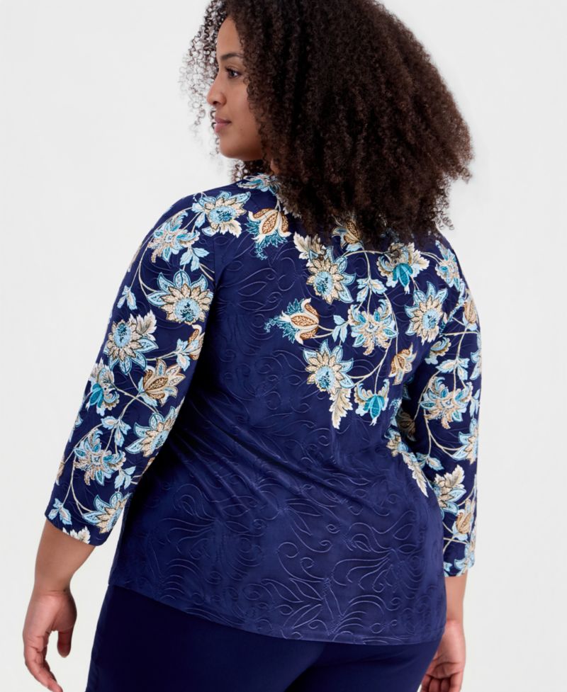 Petite 3/4-Sleeve Floral Scoop Neck T-Shirt
